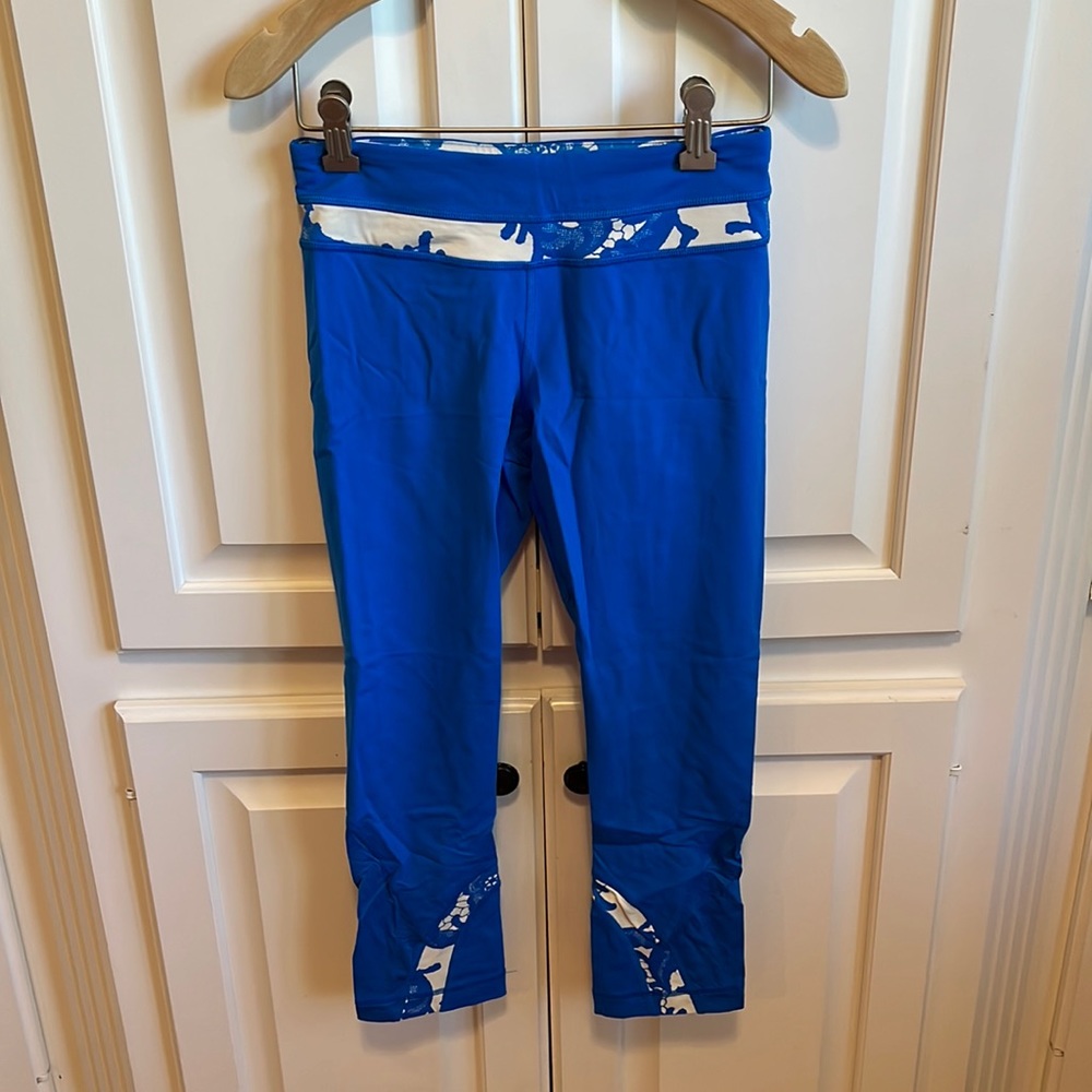 Lululemon blue running capris.